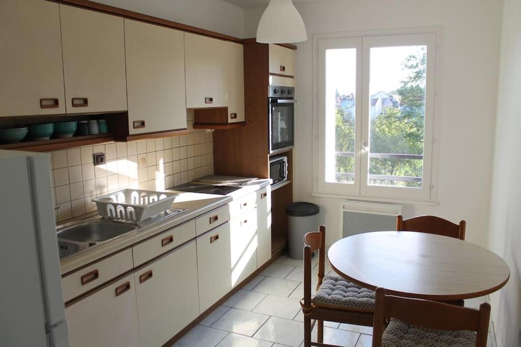 Les Tilleuls - De Charme Avec Balcon Apartamento Belfort
